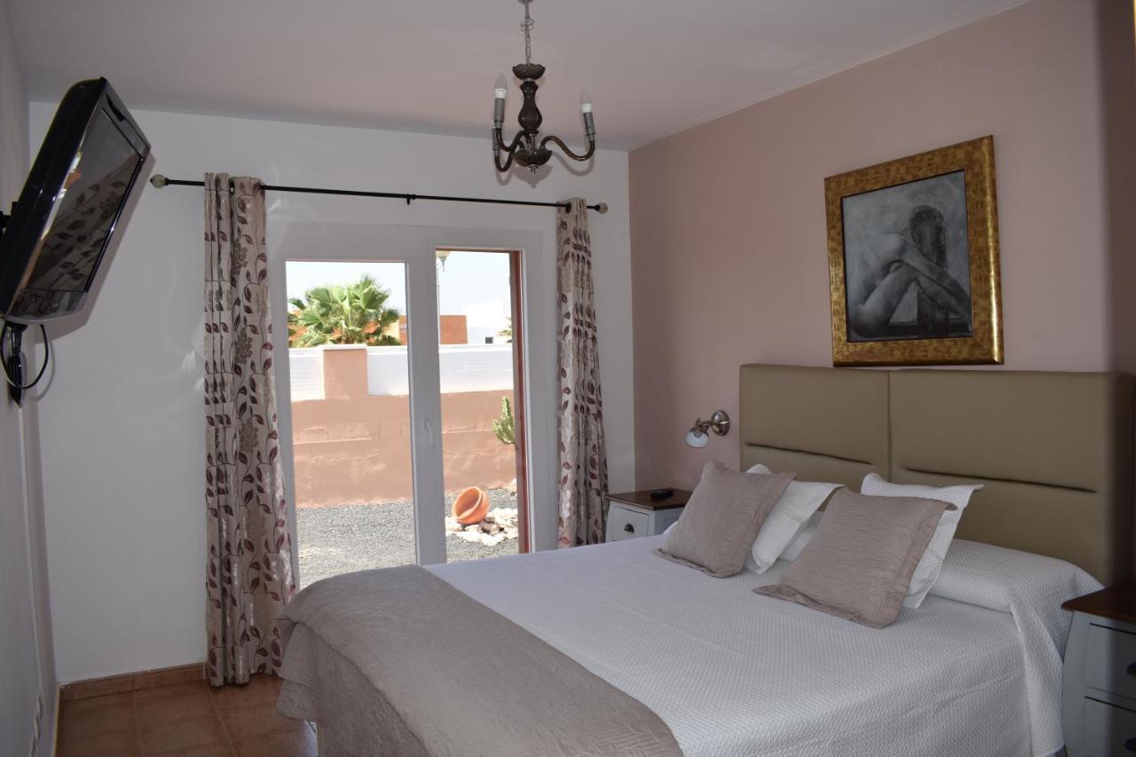 Villa Experience Heated Salty Water Pool Caleta De Fuste Exterior photo