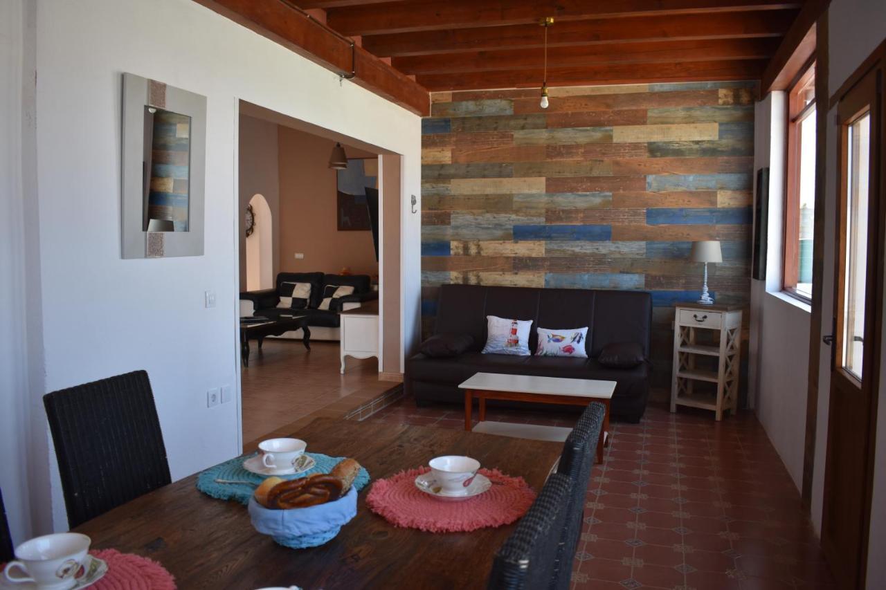 Villa Experience Heated Salty Water Pool Caleta De Fuste Exterior photo