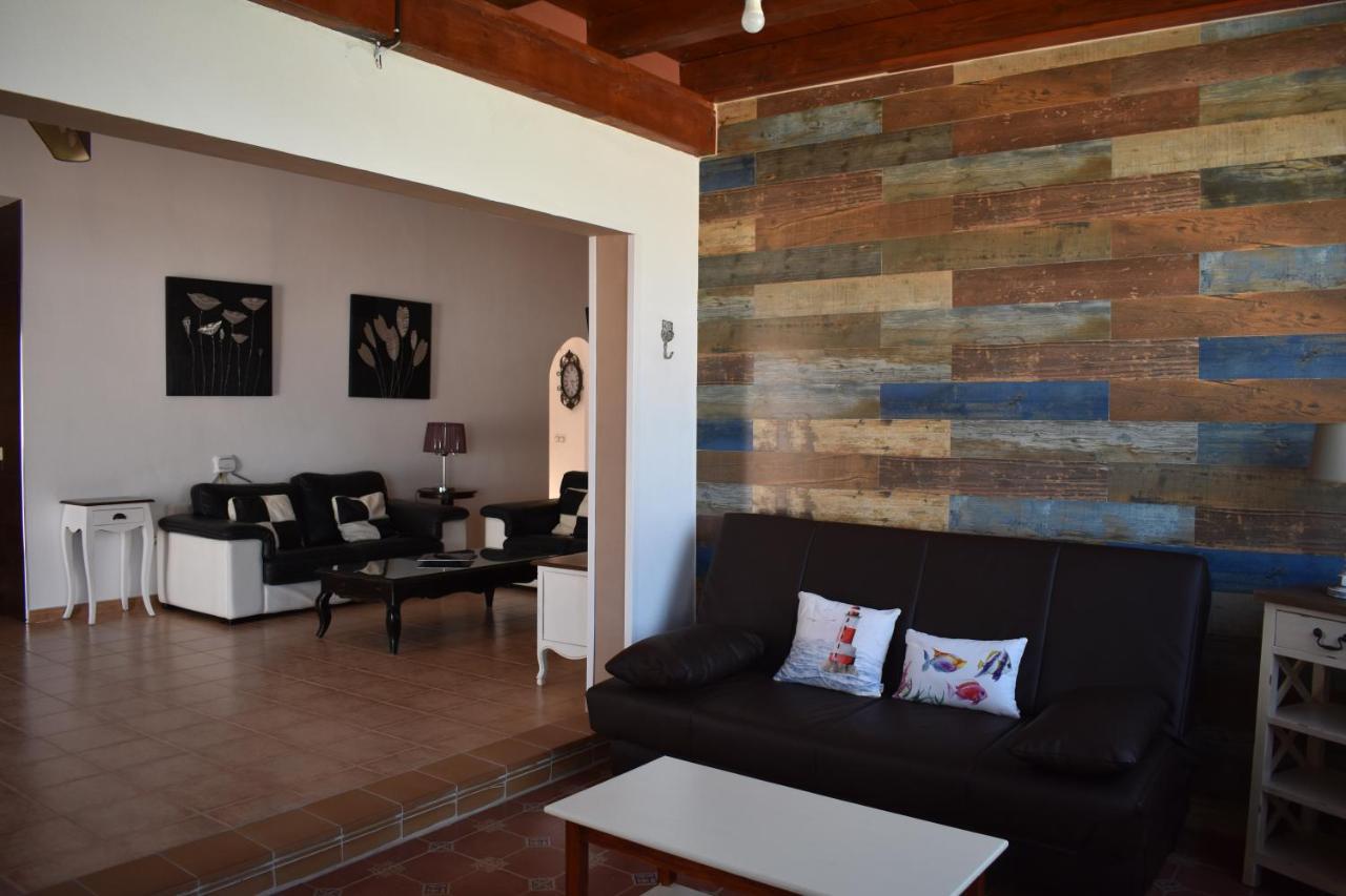 Villa Experience Heated Salty Water Pool Caleta De Fuste Exterior photo
