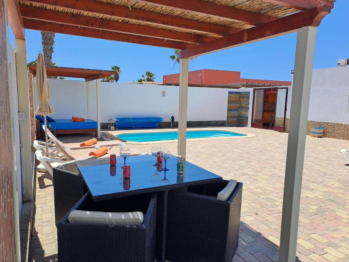 Villa Experience Heated Salty Water Pool Caleta De Fuste Exterior photo