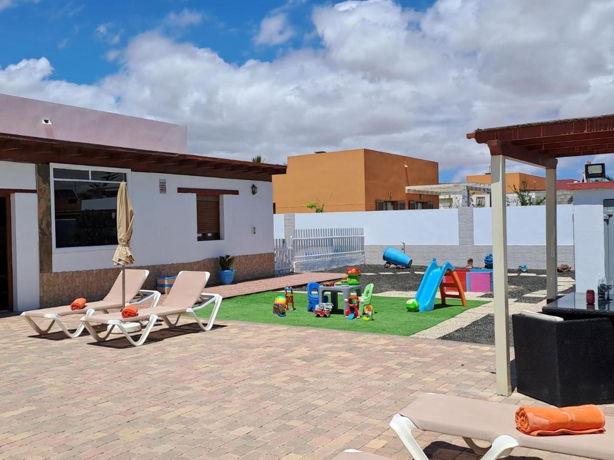 Villa Experience Heated Salty Water Pool Caleta De Fuste Exterior photo
