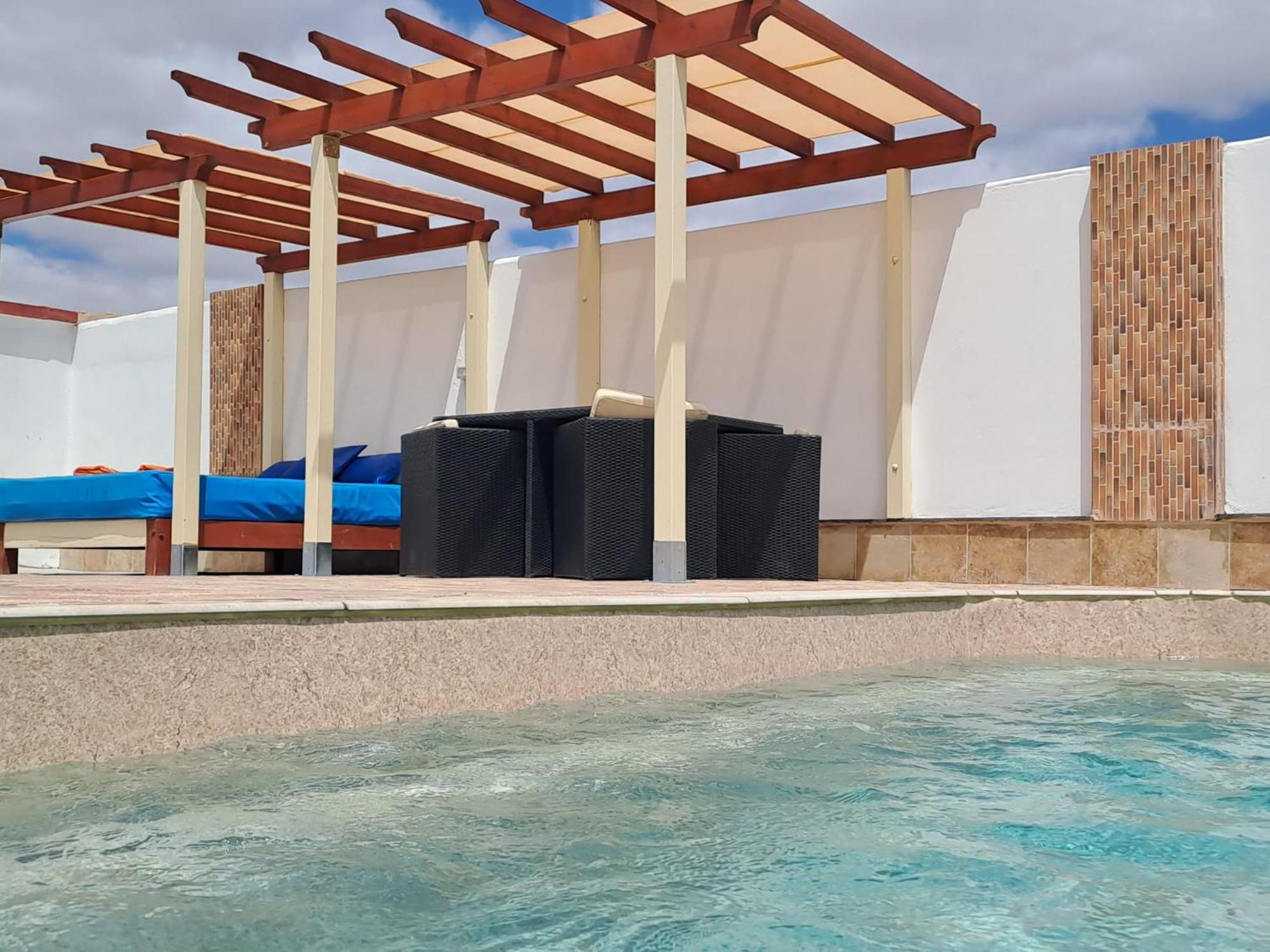 Villa Experience Heated Salty Water Pool Caleta De Fuste Exterior photo